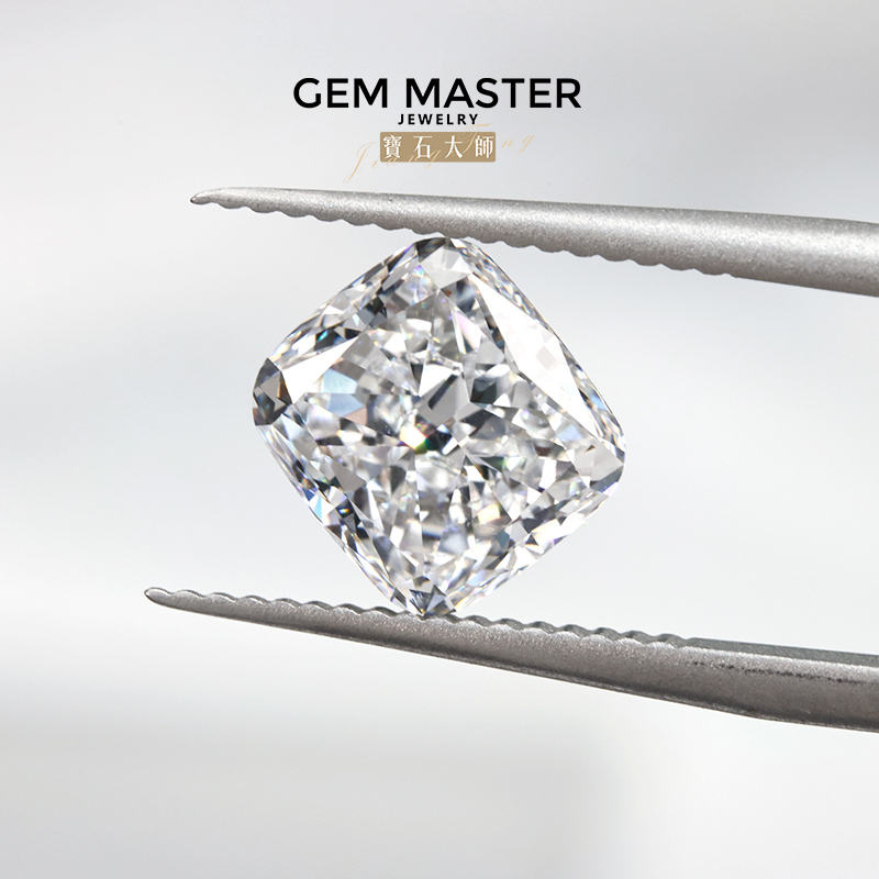 Cushion Cut Lab Grown Diamond  - Body Jewelry Vch 评论和价格