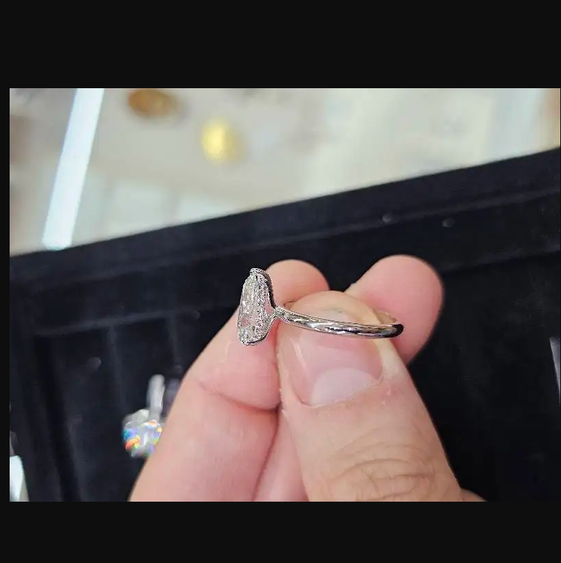 AEAW 14k White Gold Pear Cut 1 - Body Jewelry Vch 评论和价格