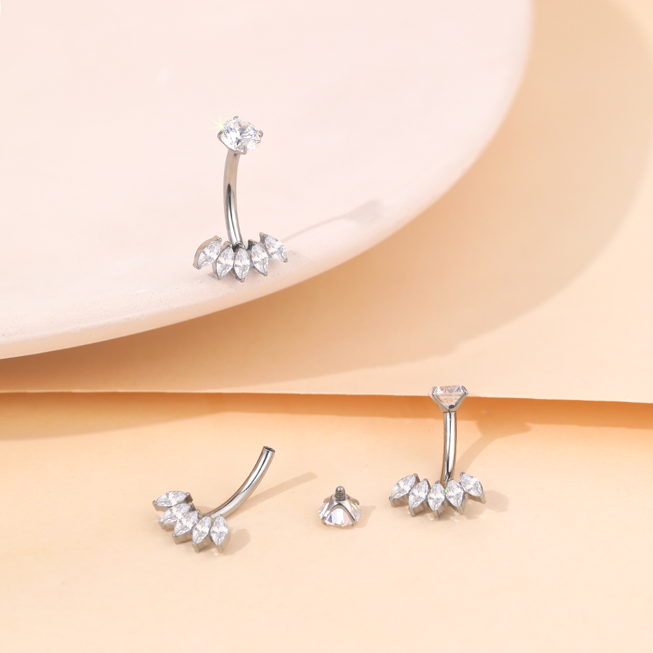 1Pc Titanium Zircon Belly Ring - Body Jewelry Internally Threaded 评论和价格