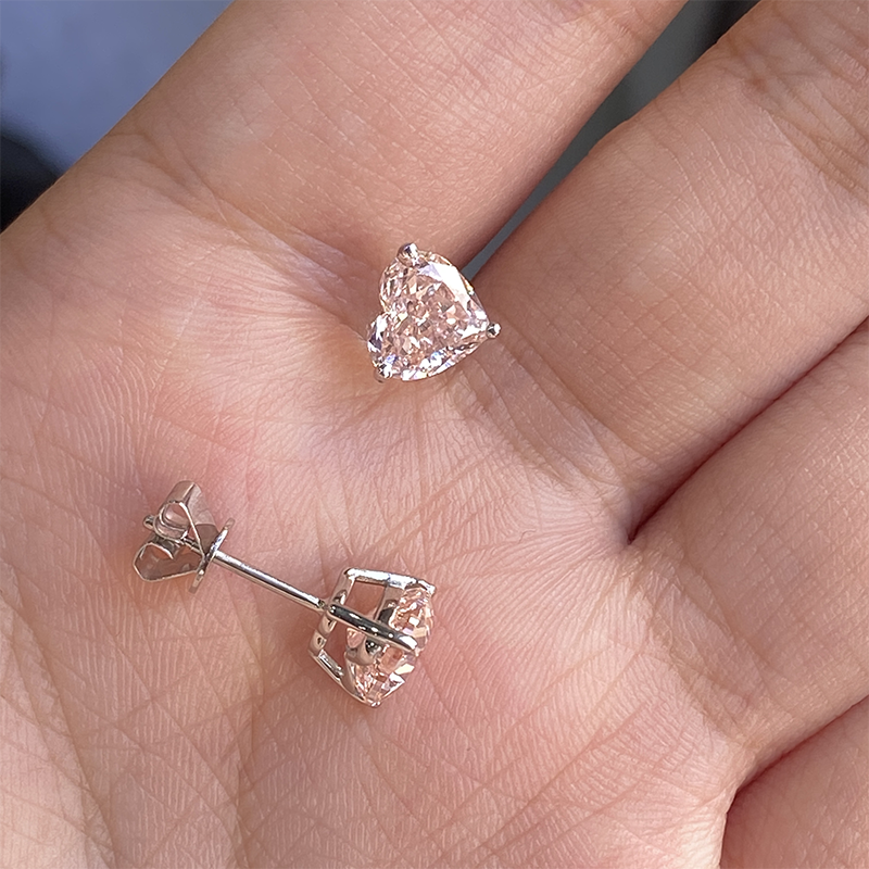 1Ct Each VS Pink Heart Cut CVD - Body Jewelry Vch 评论和价格