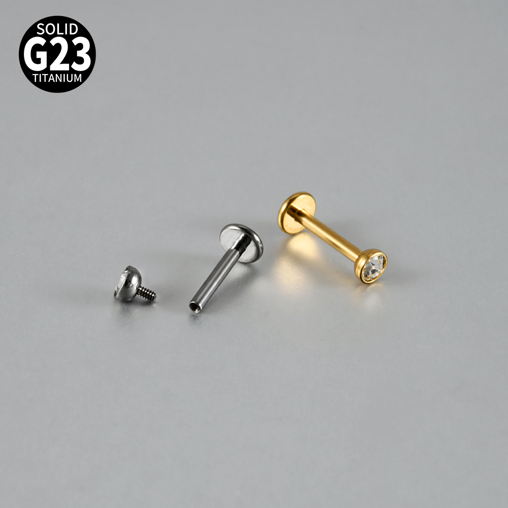 1PC G23 Titanium Claw Zircon L - Body Jewelry Internally Threaded 评论和价格