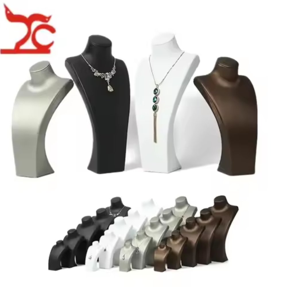 Drawn half body model necklace - Body Jewelry Storage 评论和价格