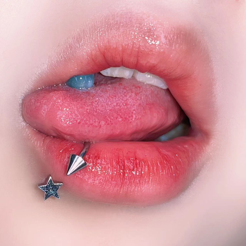 1PC Five-pointed Star Lip Pier - Body Jewelry Vertical Labret 评论和价格