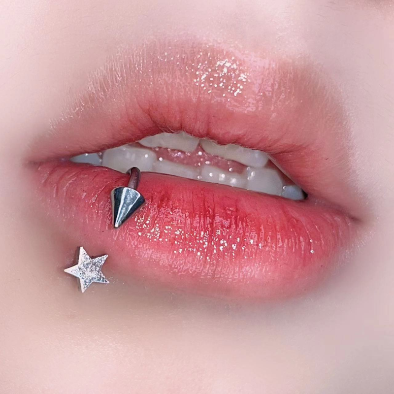 1PC Five-pointed Star Lip Pier - Body Jewelry Vertical Labret 评论和价格