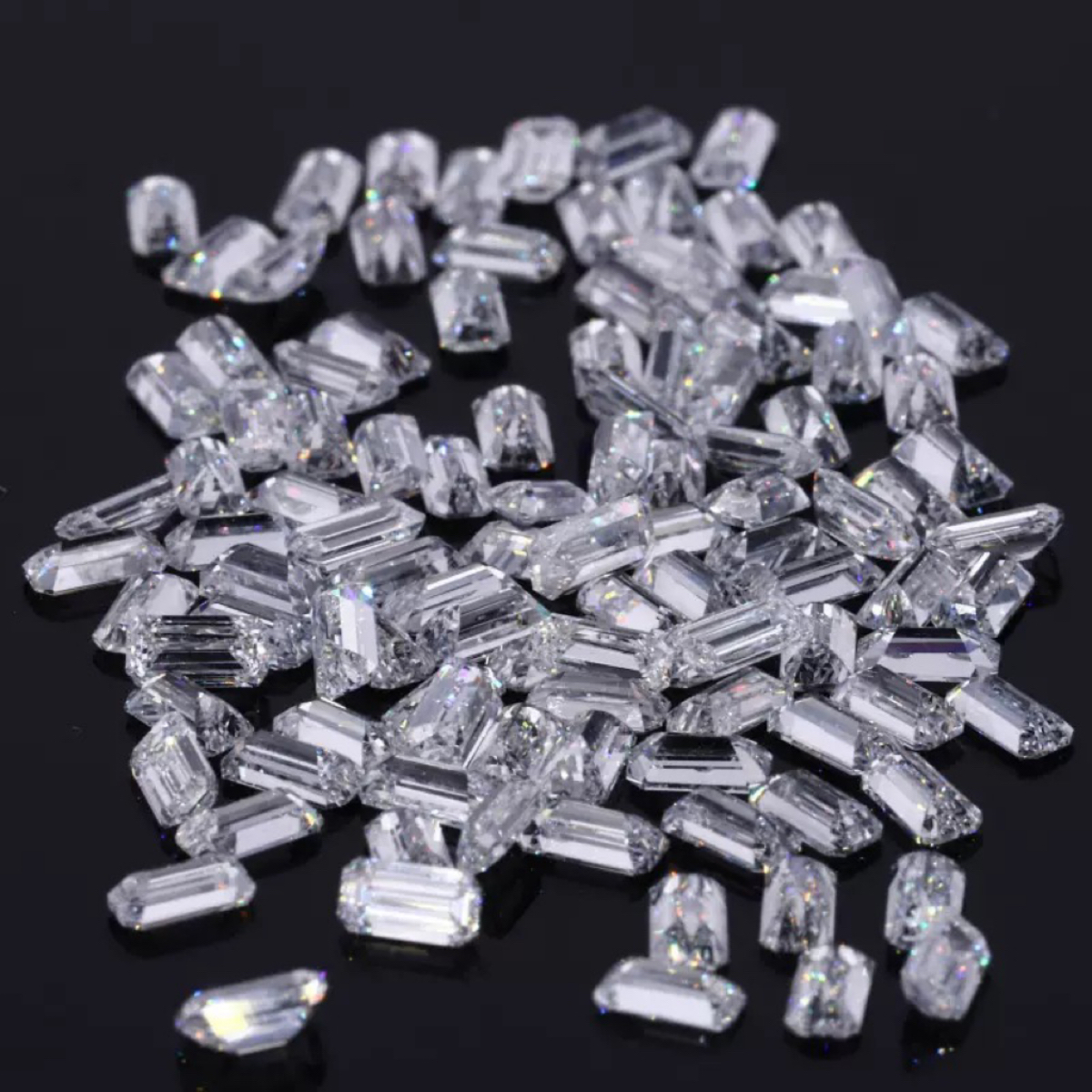 Emerald Cut Lab Grown Small Di - Body Jewelry Vch 评论和价格