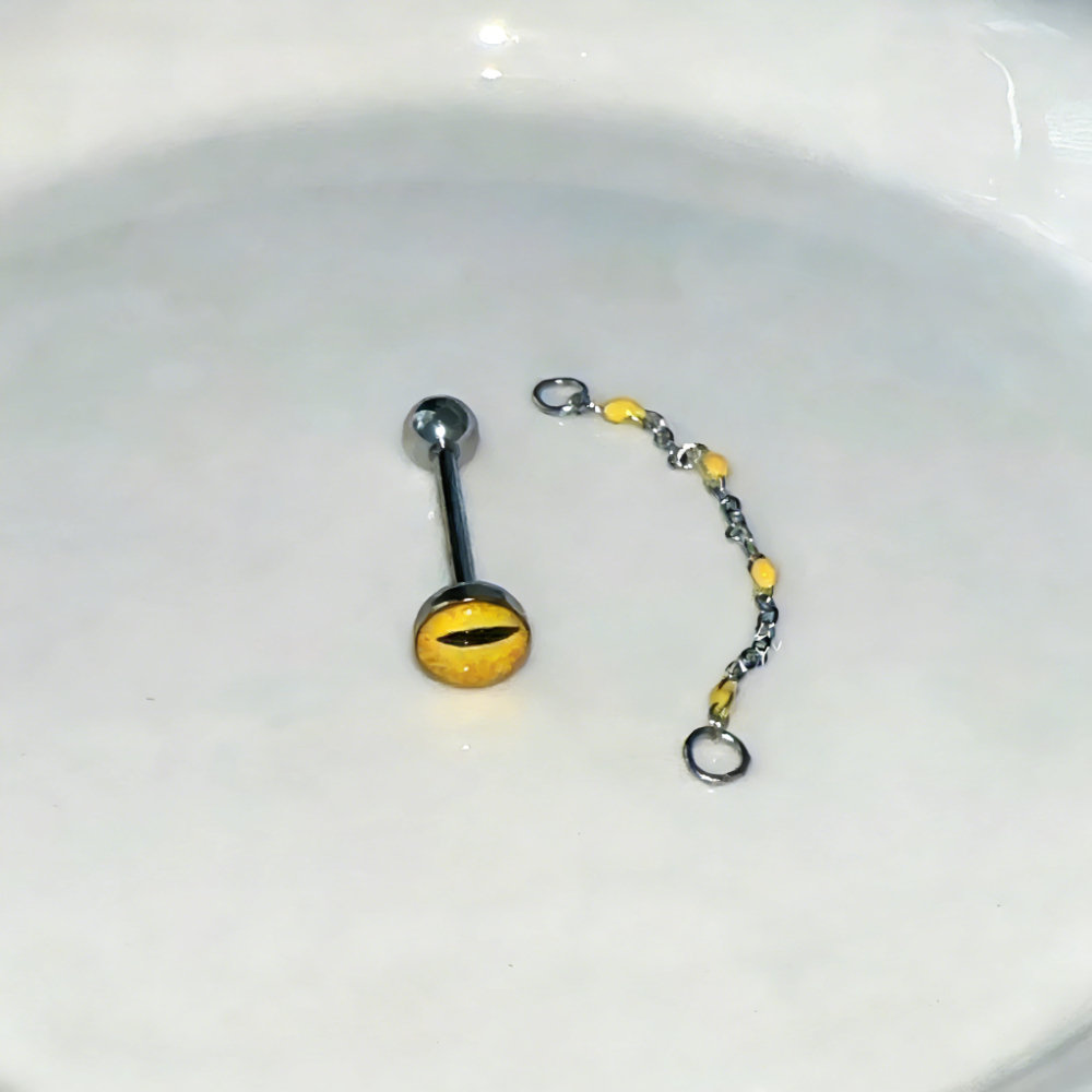 1Pc High Quality Trendy Unique - Yellow Body Jewelry 评论和价格